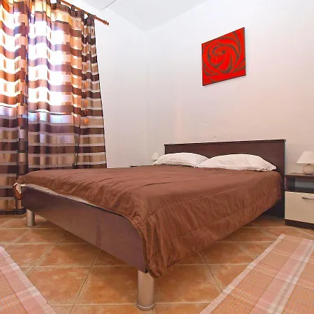 Sandra 1335